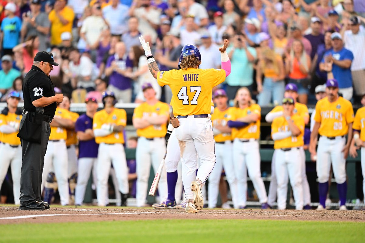 LSUbaseball's tweet photo. mood https://t.co/reAgs7drjz