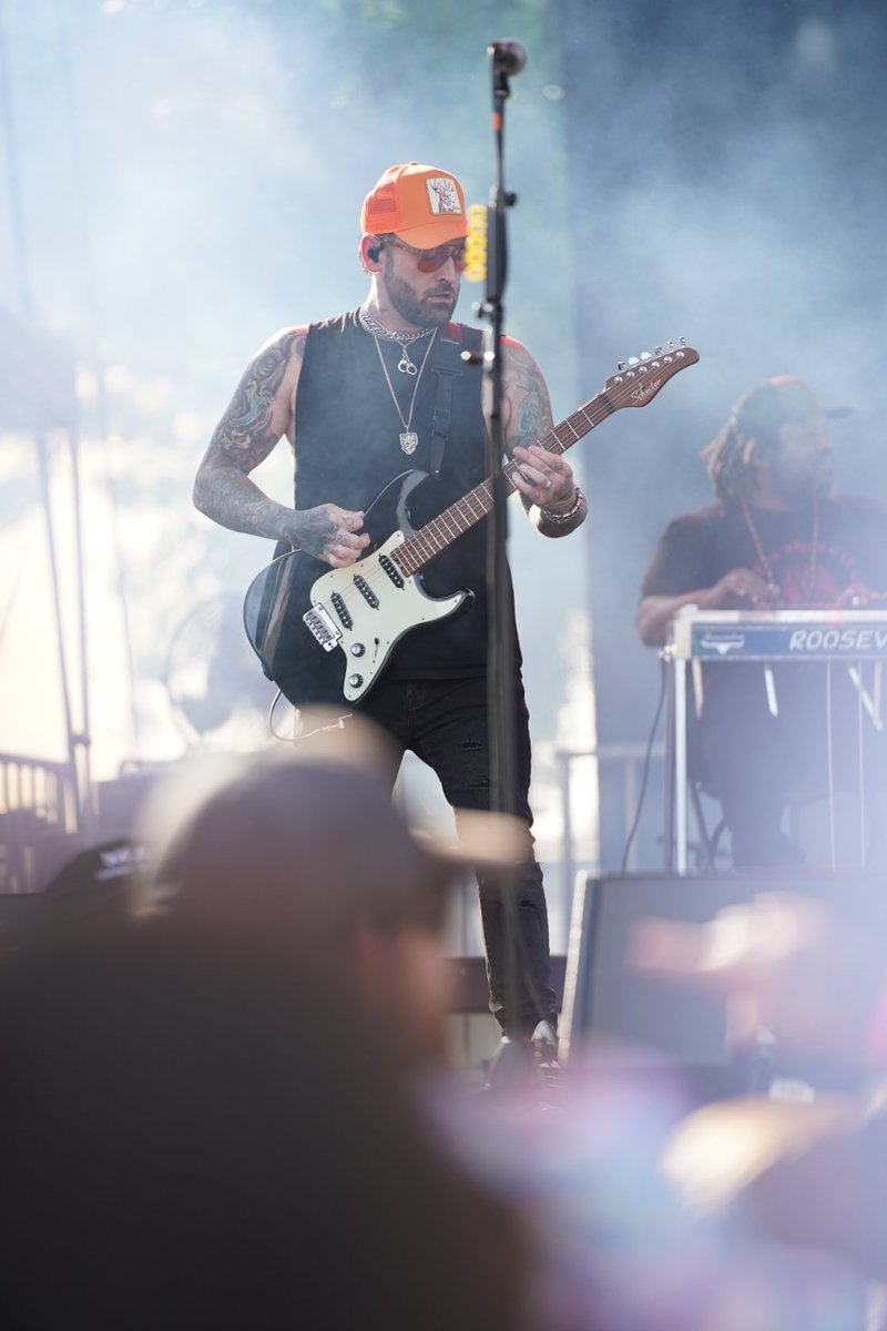 JELLY ROLL IS HERE!!!  This crowd's HOT!!!  #BoiseMusicFest
PC: @musicmondays208