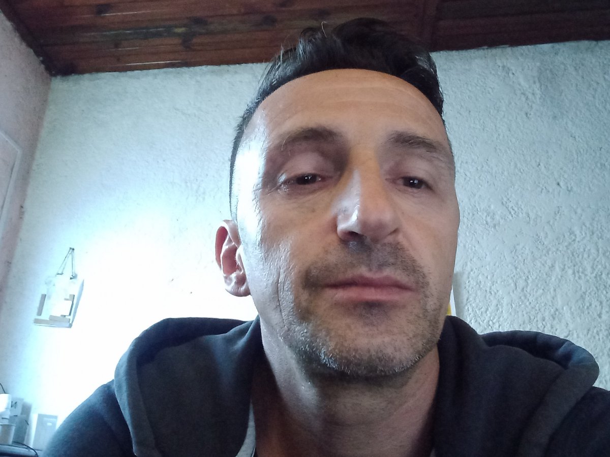 nestorpalermo4's tweet photo. Feliz sábado 😃 https://t.co/Up9S5D0njj
