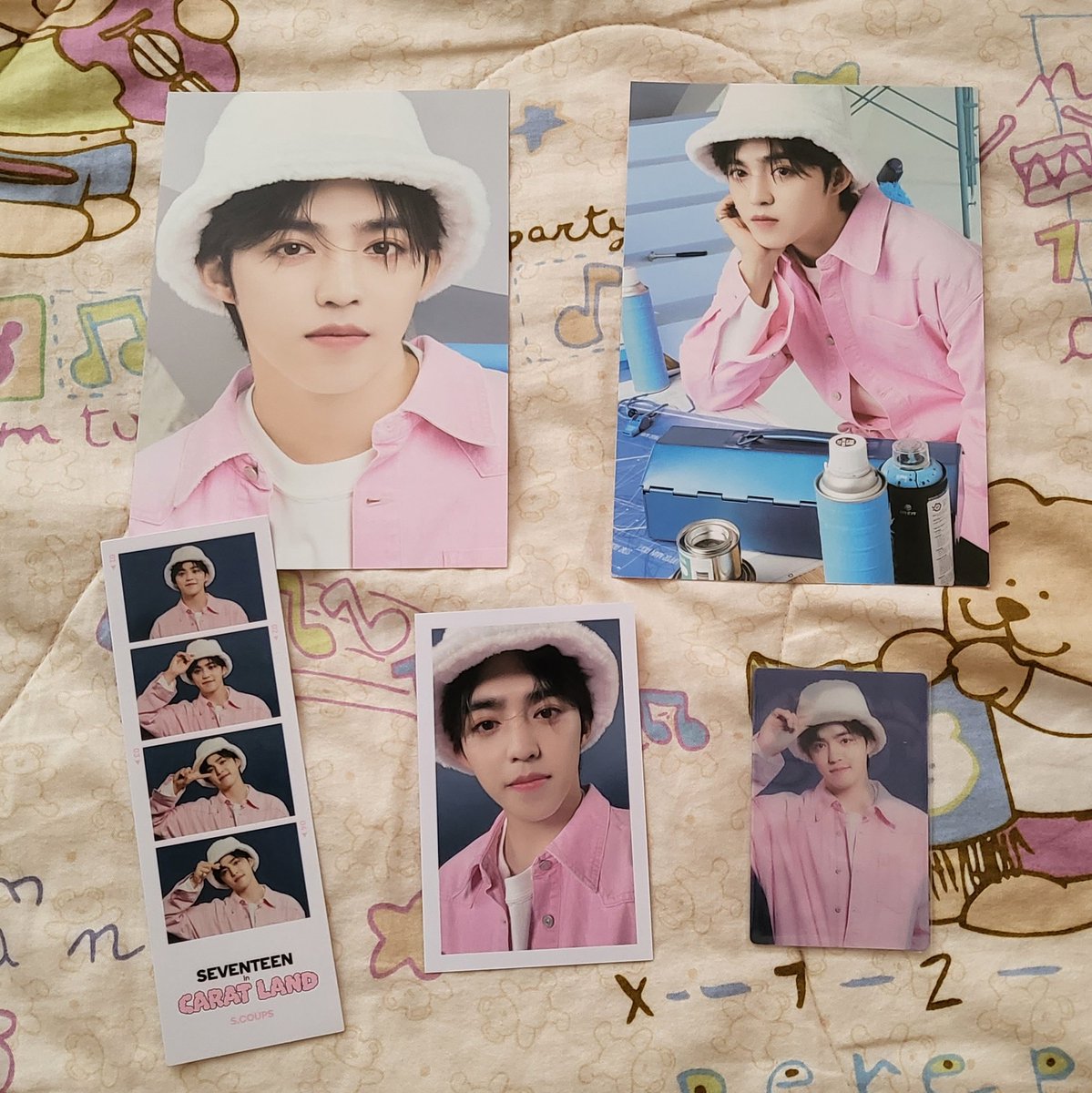 chwebabo's tweet photo. these cuties got to me 2 days ago and they were in perfect condition thanks 💗
#ywfeedback @Yeongwon_0717 https://t.co/P4AwKFojUb