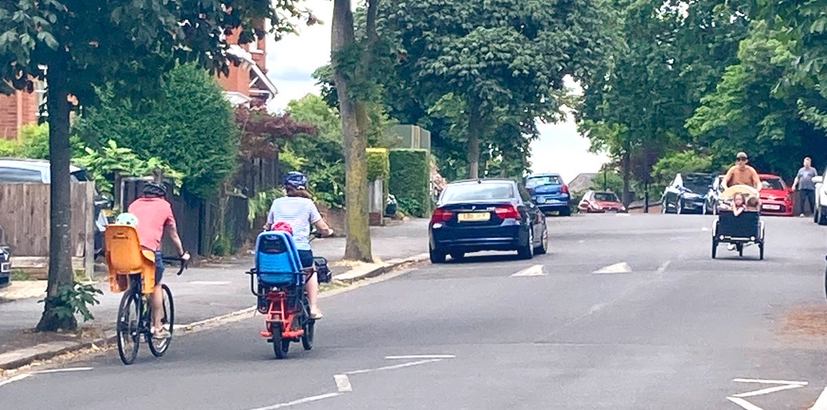 It’s really great to see so many families are switching and making healthy, sustainable travel choices. #DulwichModalShift 💚

Increased prioritisation of active travel and a network of #SafeRoutes would enable even more people to consider travelling sustainably. @mcash