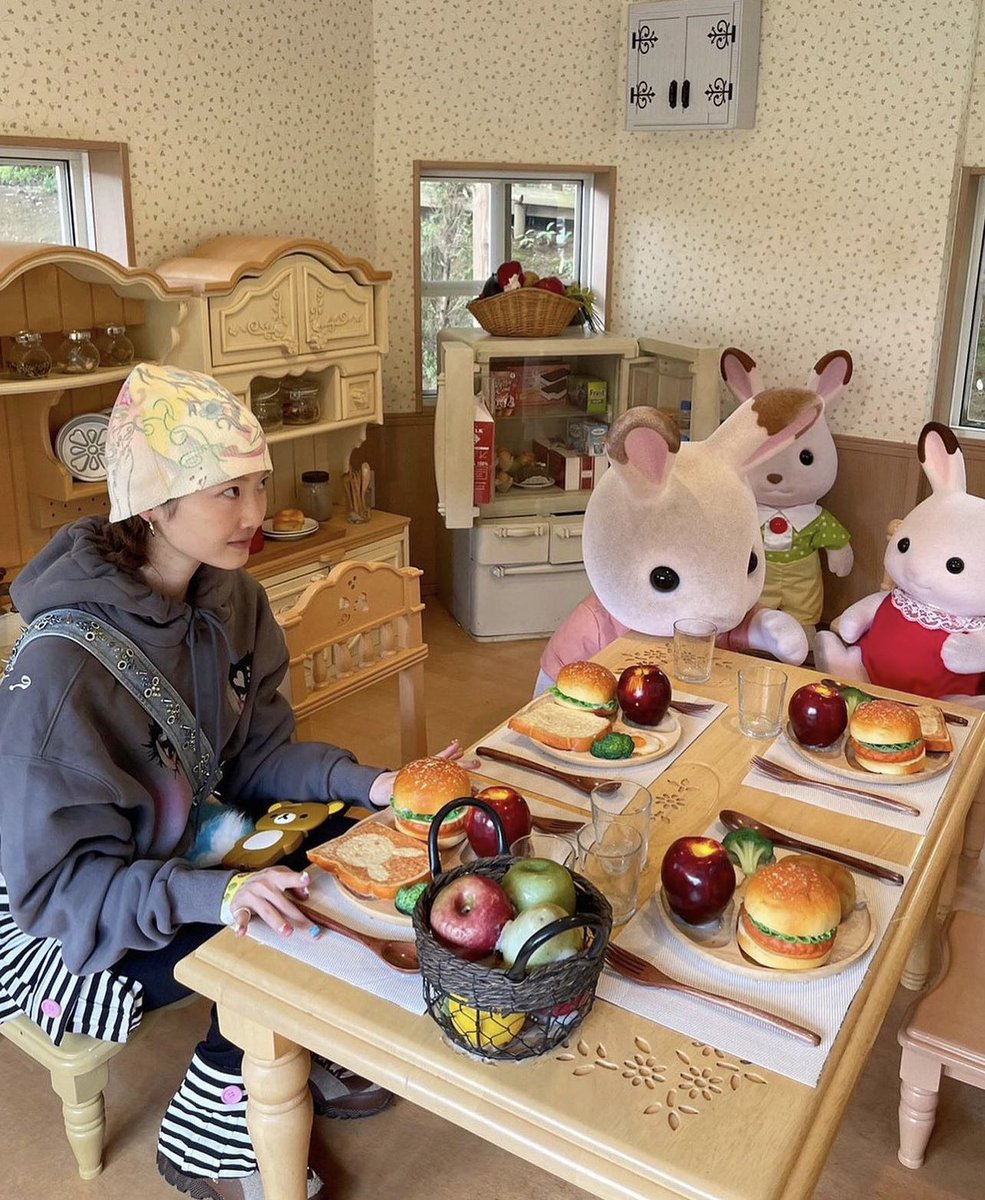 falling to my knees and sobbing in my apartment because i just found out there is a sylvanian families park in osaka and i am not there 💔💔💔💔