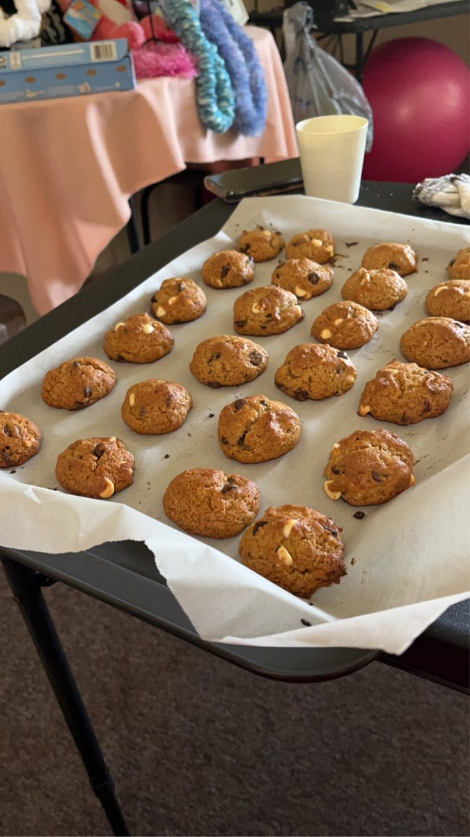 angelofsight808's tweet photo. Success! Dark chocolate and vanilla chip nut cookies. To be featured at the next our top. #SugarFree #GlutenFree #Fresno #FresnoCommunity #FresnoOurTop. https://t.co/XydA87Kecr