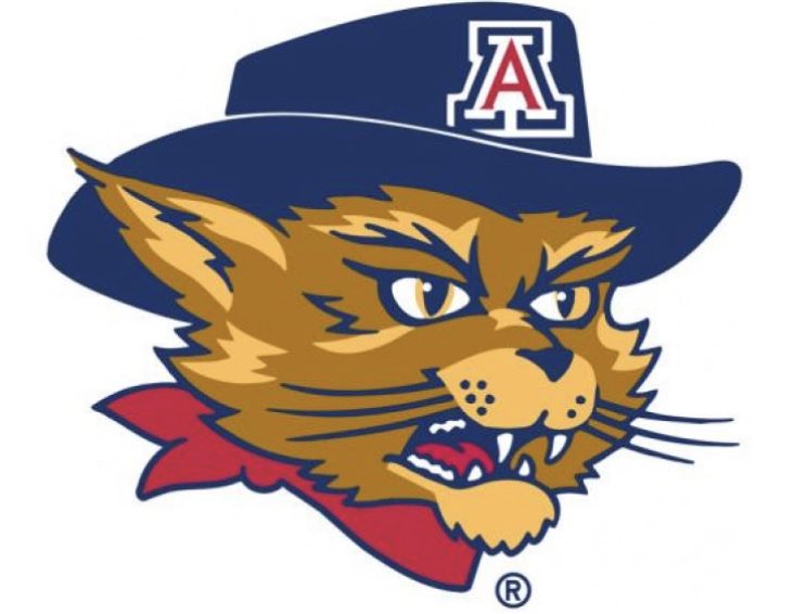 Hello UofA folks, we're planning to take a group photo tomorrow at the first coffee break. Please meet at the Breaking Bad statue at 10:45 am. Spread the word! See you then! 🏜️🌵#Evol2023 #UofA