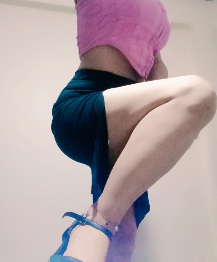 Show için dm ulaşın beyler sayfamı takipte kalın 😋😋😋