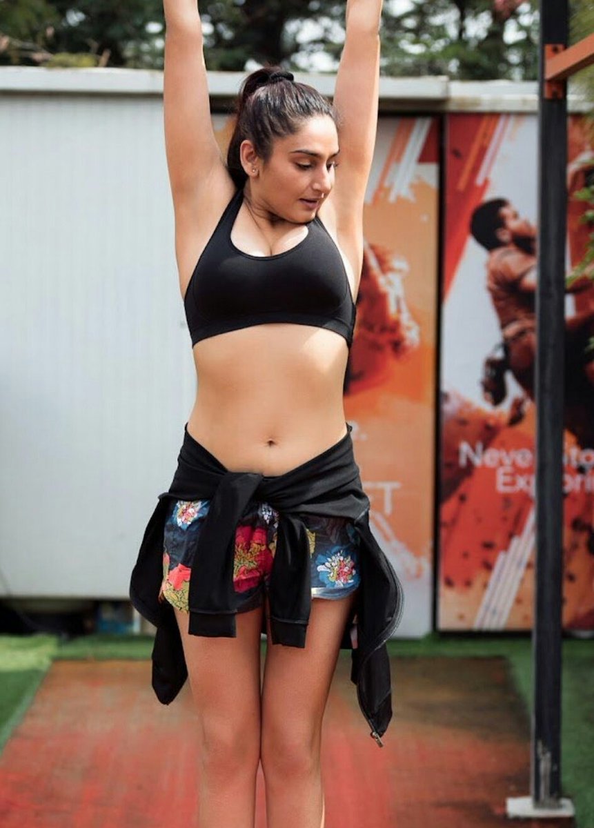 aaha ud@mbu fulla echil 0luga s@ppi nakki edukanum 😍

#ActressGalleryWorld #actress #hotactress #sexy #Actresshot #ActressHotPhotos #raginidwivedi #navel #actressnavel #actressgallery #Actressworld