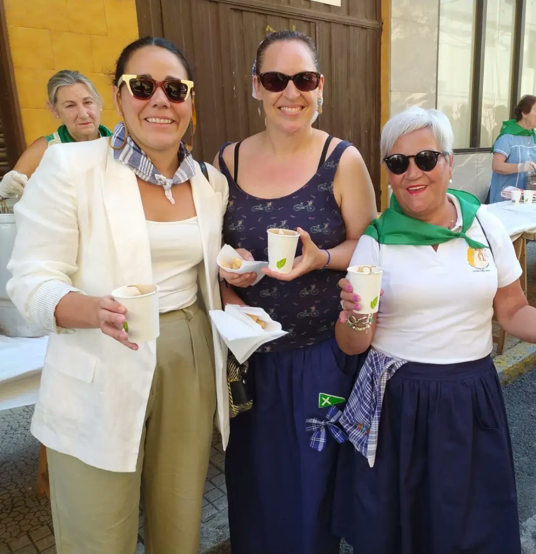 Algunos momentos de los dos primeros días de #fiestas de Semana Grande. Disfrutando de nuestras tradiciones y cultura. #CastroUrdiales #festejos