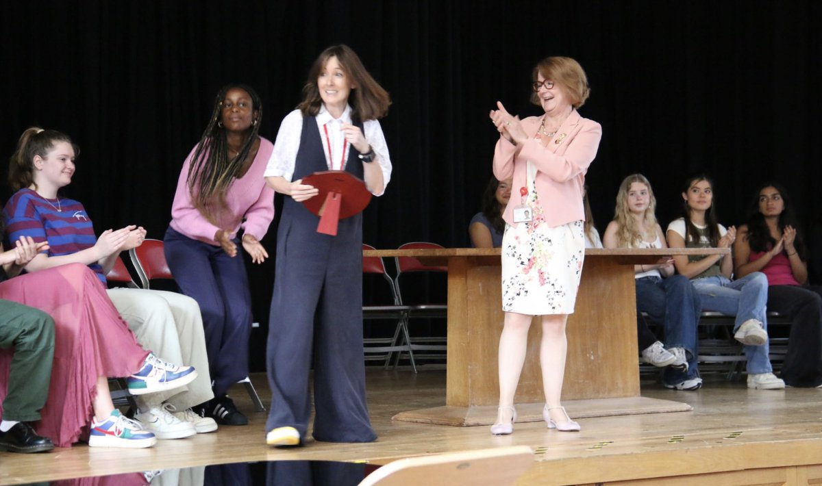 A fantastic day last week! Huge congratulations to the STEM Fair trophy winners! Massive high five to Mrs Snook - winner of  the 2023 LEHSTEM Technician’s Shield! And welcome to the incoming STEM Reps 2023/24! 🥳🥳🥳👏🙌👋🏆🥇 #lehschool