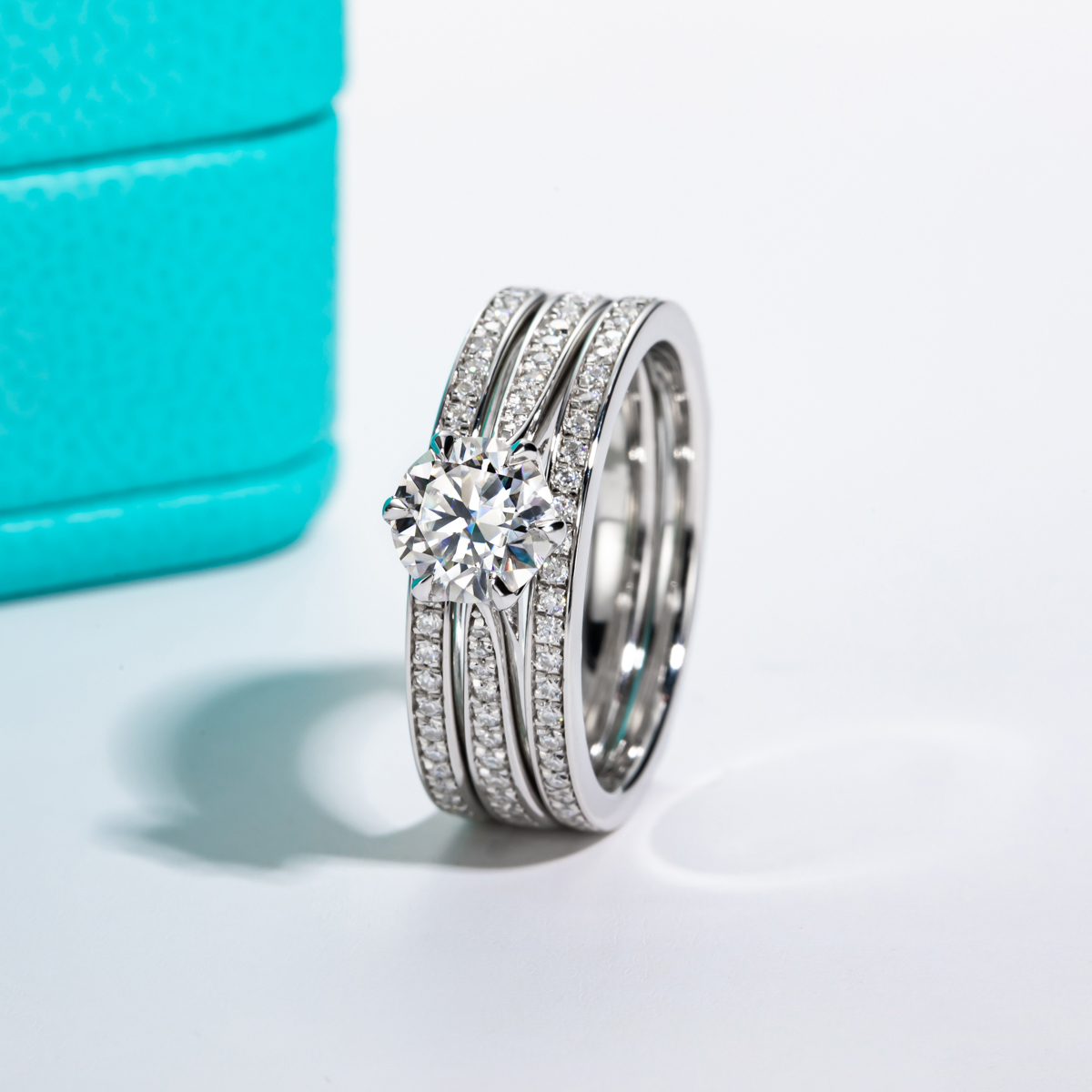 ANUCLUB_Office's tweet photo. β¨ AnuClub Moissanite Triple Ring Stackable Wedding Band.
Visit our website (link in bio) to explore the enchanting world of AnuClub.β¨π
#AnuClubWeddingBand #TripleRingStack #EternalLove #MoissaniteSparkle #VersatileElegance #ExceptionalCraftsmanship #EthicalChoice https://t.co/zolqXL95Tv