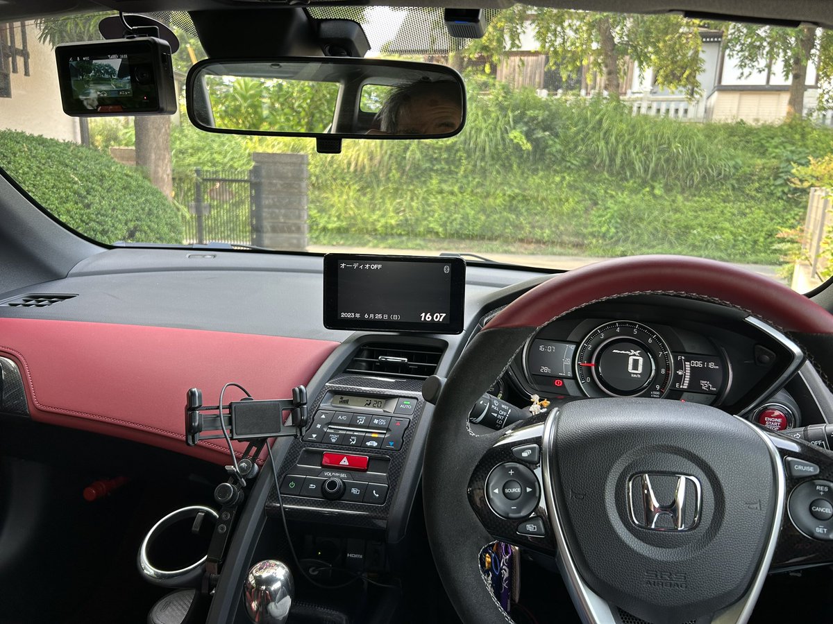 kurukuru_JOHN's tweet photo. 久々の愛車の運転😊
まぁ本屋に行くだけなんだけど😅
ドライブ行きてぇ…‼️🚗
#HONDA #S660 #ModuloX #VersionZ https://t.co/QnFZXSYEuR