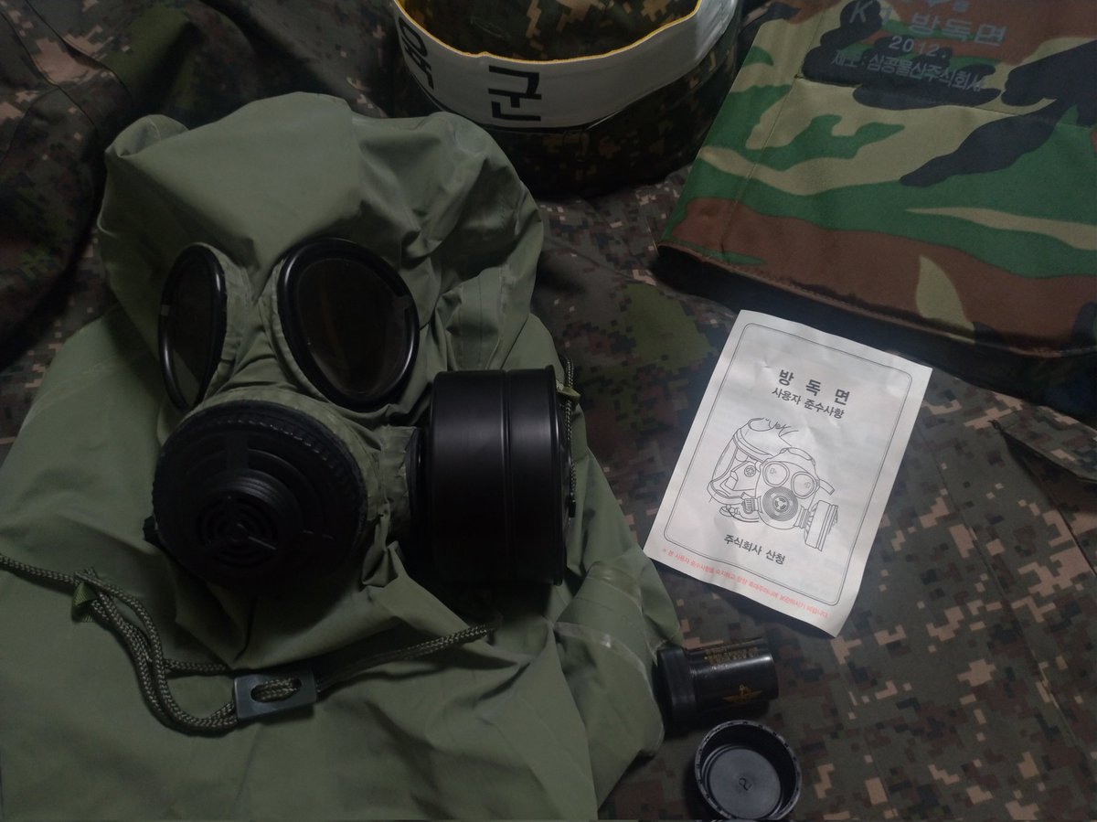韓国軍　K1防毒面　Mサイズ　ガスマスク　フルセット K1 방독면 K1 gas mask K1 ガスマスク K1 防毒面具 #국군 #韓国軍
