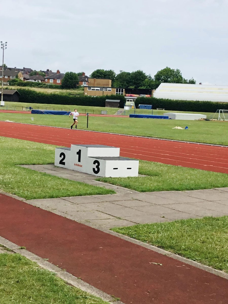 St Thomas' C.E. Primary Academy tweet media