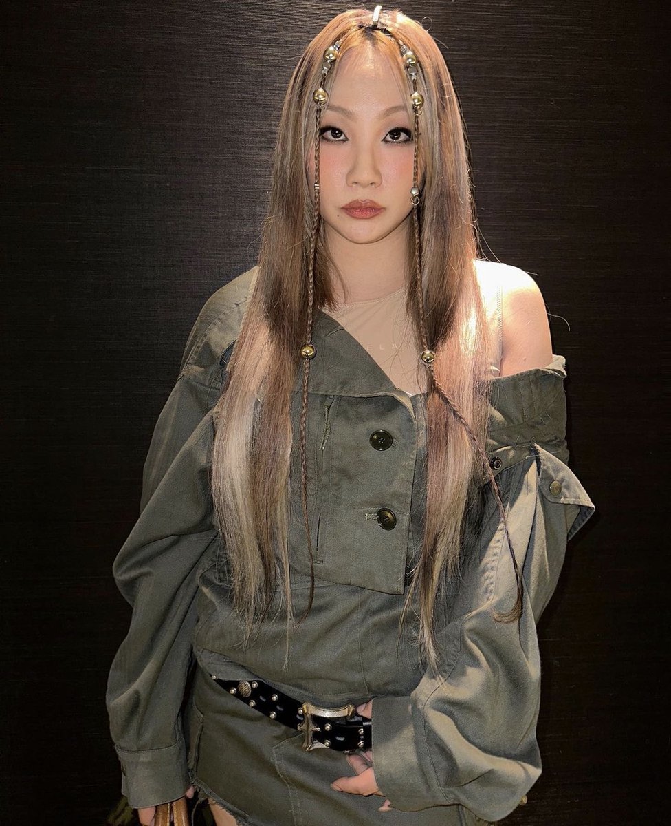 CL_World_Wide's tweet photo. [IG] #CL 
@chaelinCL: Tokyo Cherry 🍒 

https://t.co/Xx44hP4Hs6 https://t.co/Ohj5JVaCzx