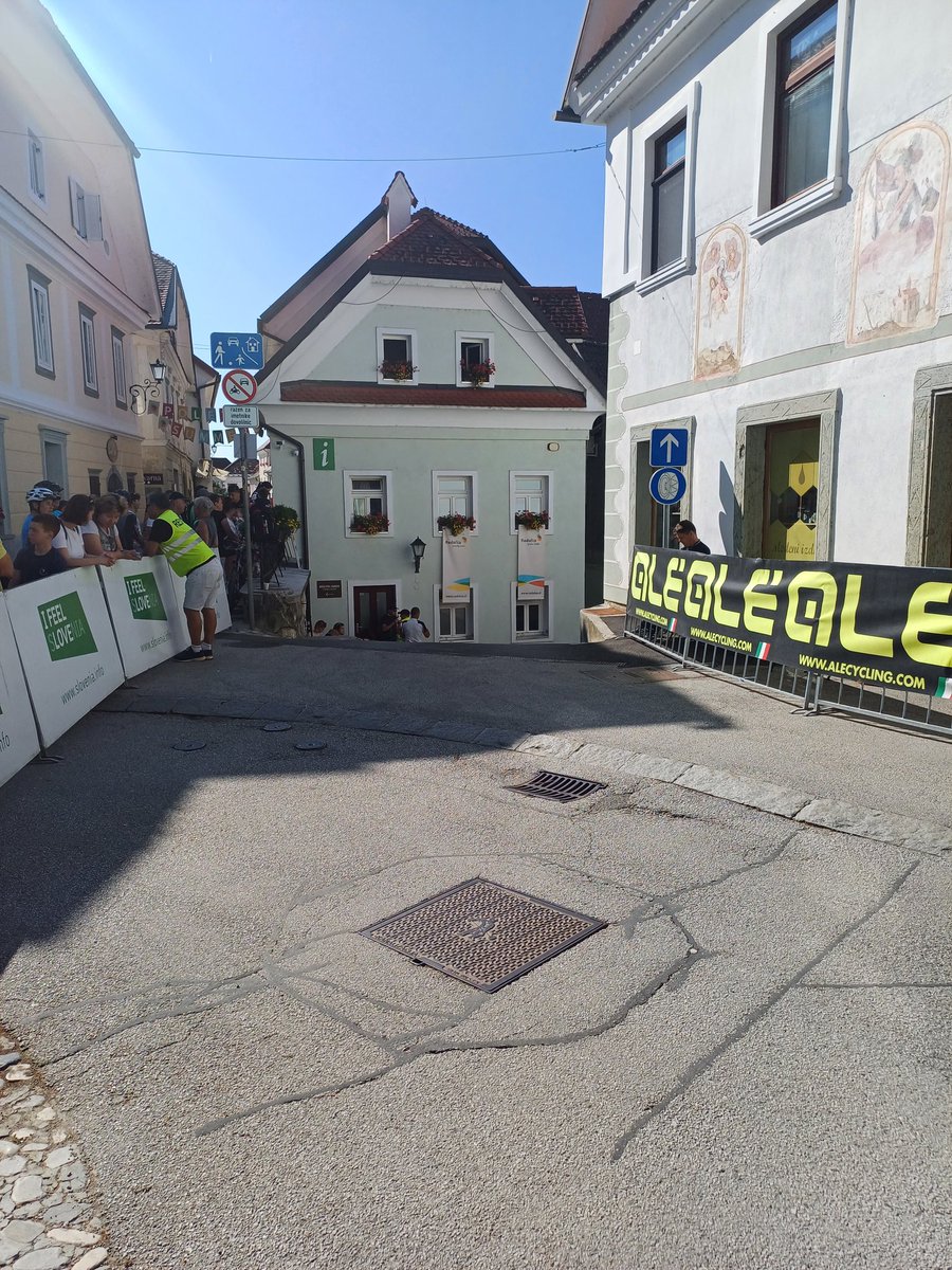 Radolca pripravljena na spektakel! Prve dirke že v polnem teku, dp za člane tudi z <a href="/TamauPogi/">Tadej Pogačar</a> spremljamo v popoldnevu na <a href="/Val202/">Val 202</a>