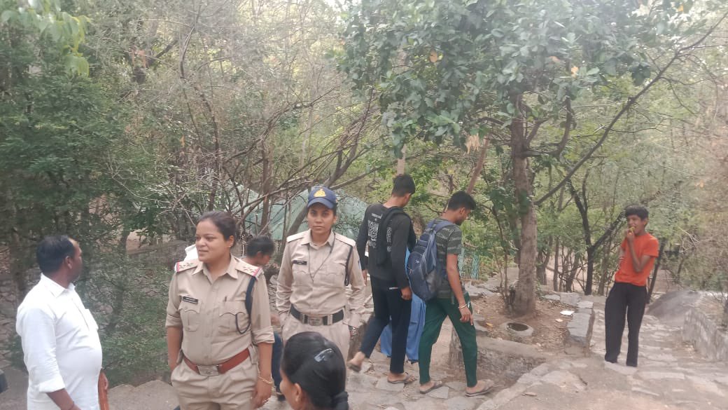 JABALPUR POLICE tweet media