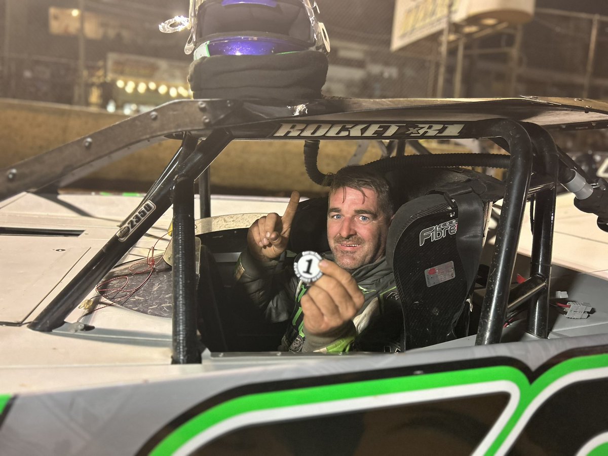 HuntTheFrontSDS's tweet photo. Tonightโs Heat Race Winners:
๐๐ฒ๐ฎ๐ ๐ฅ๐ฎ๐ฐ๐ฒ #๐ญ - Richie Stephens
๐๐ฒ๐ฎ๐ ๐ฅ๐ฎ๐ฐ๐ฒ #๐ฎ - @WilHerrington14
๐๐ฒ๐ฎ๐ ๐ฅ๐ฎ๐ฐ๐ฒ #๐ฏ - Evan Ellis
๐๐ฒ๐ฎ๐ ๐ฅ๐ฎ๐ฐ๐ฒ #๐ฐ - @joshputnamracin
#HouseDivided40 https://t.co/3FtQaoIZs6