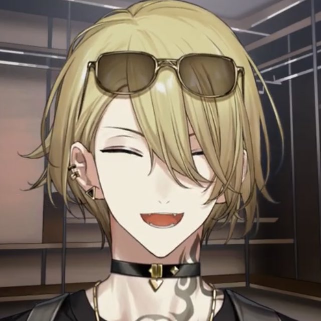demone_lunare's tweet photo. Fangies are my weakness 😩✨ https://t.co/4efi9hcCyu