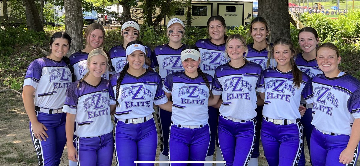 Finished <a href="/ConnectSports_/">Connect Sports</a> Scenic City with an 5-0 record. We preach pitching and defense being a constant!! How about an .318 ERA and a .953 Fielding percentage. Then Added a .414 batting average to complement the Defense!! 💪💪💪 @Softball_La <a href="/BlaZerelitemain/">LouisianaBlazersEliteMain</a>