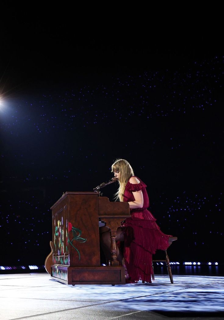 updateswiftbr's tweet photo. 🚨 A segunda música surpresa do show de hoje é: “Daylight”. 

#MinneapolisTSTheErasTour https://t.co/B2y6cX1Nk6