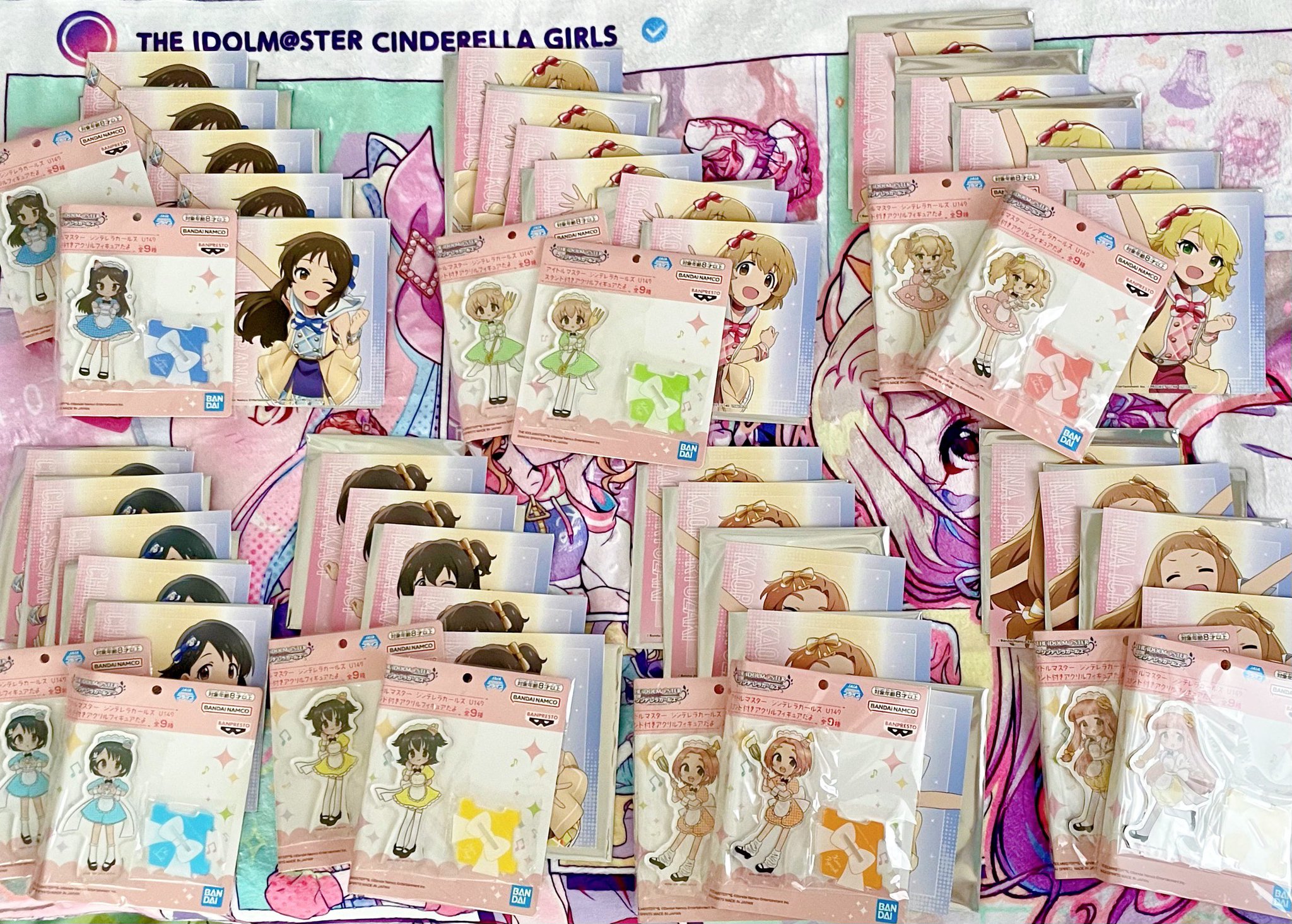 少年隊●パネル アクリルパネル『じれったいね』赤スーツ 展示品（現状品) 少年隊○パネル アクリルパネル『じれったいね』赤スーツ 展示品