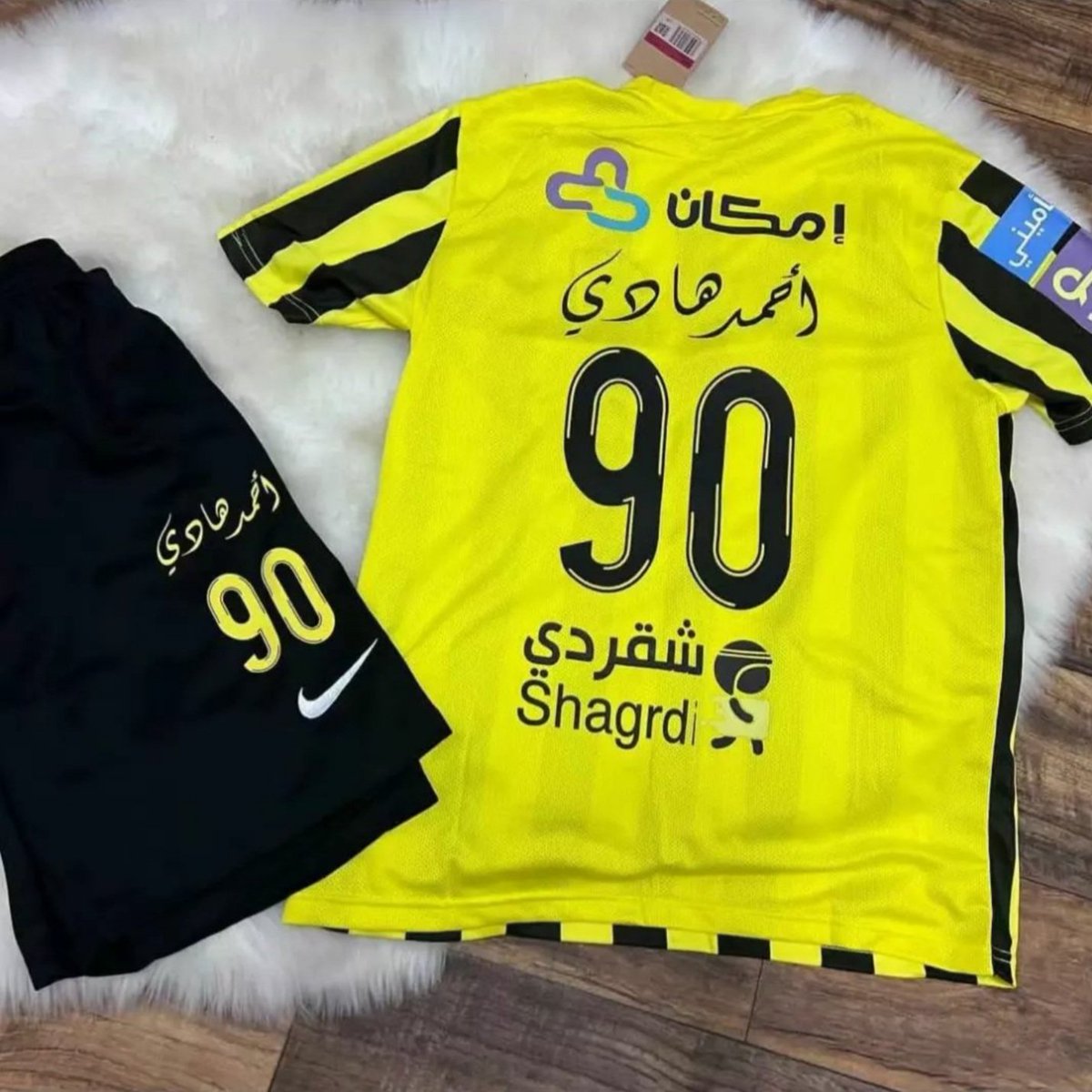 mt_gr23's tweet photo. @ittihad متجر الاتحاد

فخااااامة الذهب 💛🖤. .

متوفر تيشرتات نادي الاتحاد
طباعه حسب طلب العميل 
متوفر جميع المقاسات

الأصلية ١٠٠٪

منشن اي شخص تبى تهديه 💛😪
نوفر لكم الاحدث دايما ....

لتغليف مميز وتوصيلها كهدية لباب المنزل🏘️
.
.✈️🚚 التوصيل والشحن لجميع مناطق السعودية #اتي_كذا_بحر https://t.co/m4J6XGu7Jw