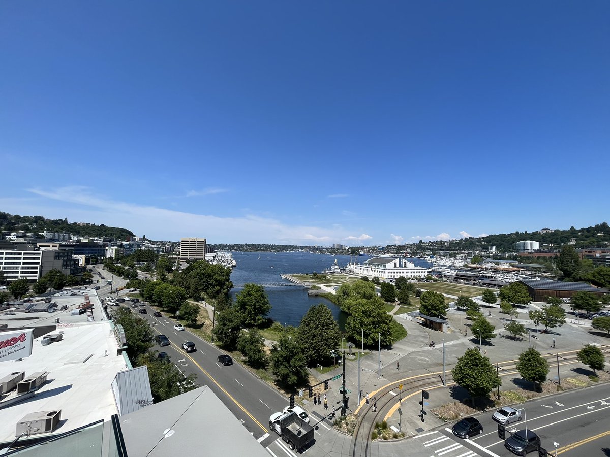 Excited to be here in Seattle for #RSA2023 First, a trip to the <a href="/AllenInstitute/">Allen Institute</a> meeting with Ed Lein to learn all things brain mapping. Tomorrow - conference time! <a href="/RSAposts/">RSoA</a>