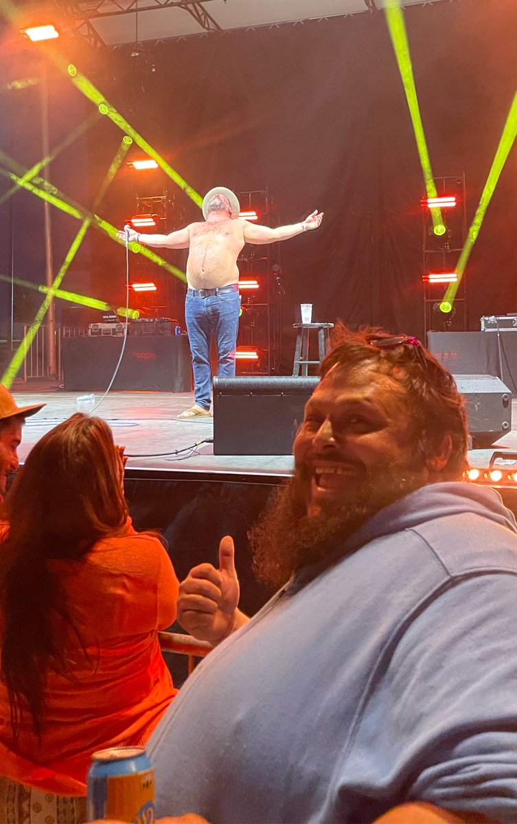 Brooklynn110's tweet photo. @bertkreischer in the six years my fiancé and I have been together we have maybe gone out on five real dates. When I heard you were coming here I knew it was mostly likely a once in a lifetime thing. https://t.co/nMDrafR7CM