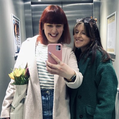 Did I ever mention that my bestie is a PHD student? #NewProfilePic #TeamBranwell 🎓🏫