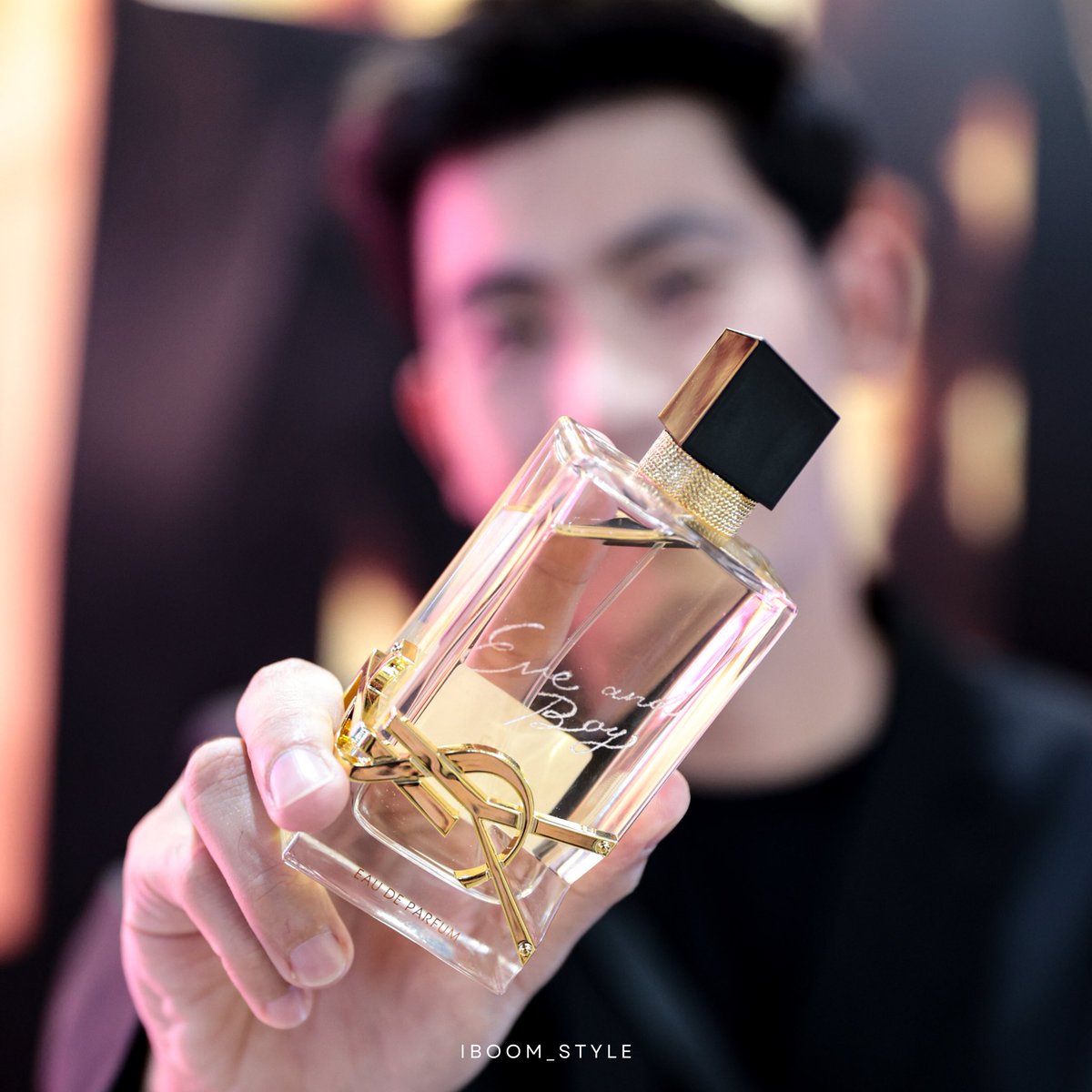 iBoomStyle's tweet photo. 🪄💐 EVEANDBOY X YSL 💐🪄

⭐️ เพียงช้อปน้ำหอม YVES SAINT LAURENT LIBRE ใดๆรับทันทีของขวัญ 4 ชิ้น
พร้อมสลักชื่อบนขวดน้ำหอมฟรี

On Top ด้วยโปรโมชั่น MID YEAR SALE ตั้งเเต่วันที่ 23 มิ.ย. - 9 ก.ค. 2566

📍EVEANDBOY SIAM AQUARE ONE THE UNDERGROUND

#ebysl #yslthailand #ebmidyear2023 https://t.co/xyGpSBcx8t