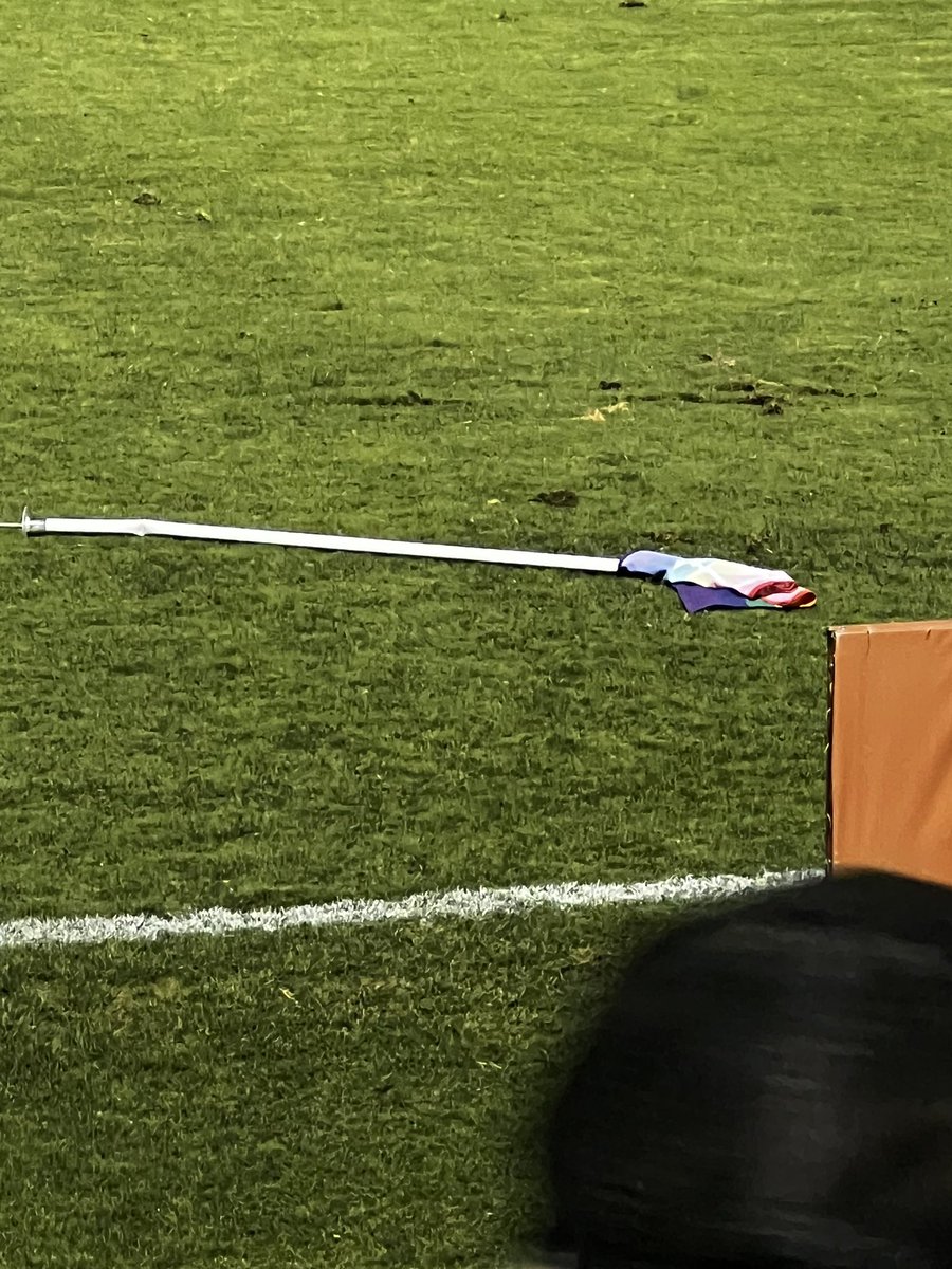 @USLChampionship darling Mitch Taintor, in a classless move kicks over a Pride flag 🏳️‍🌈 after being ejected from the match. @SacRepublicFC  takes down the defending champions 3-1