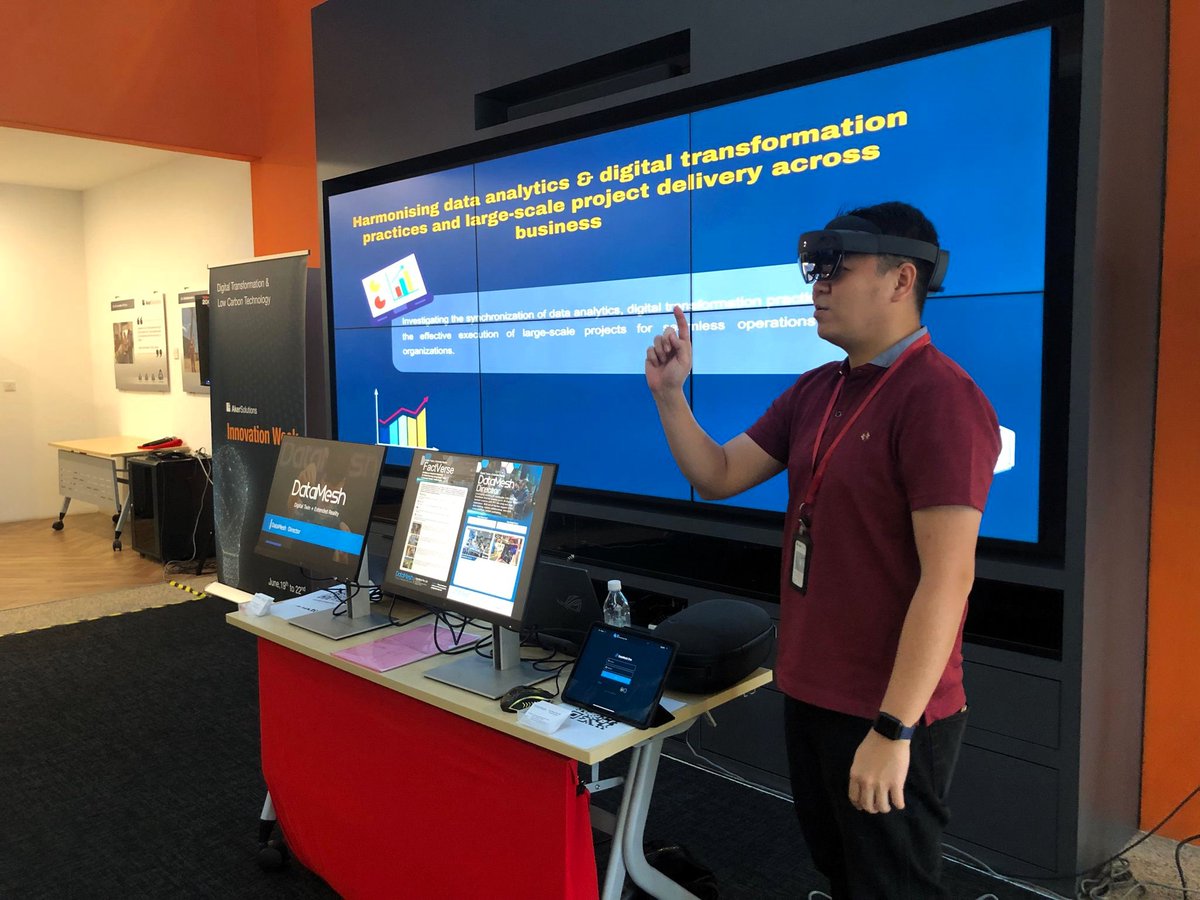 DataMeshAR's tweet image. Thrilled to be part of @akersolutions Innovation Week 2.0! We showcased our #digitaltwin and #XR technologies, fostering innovation and gaining valuable insights. It was a wonderful time exploring emerging topics, exchanging ideas, and adopting best practices! #innovation