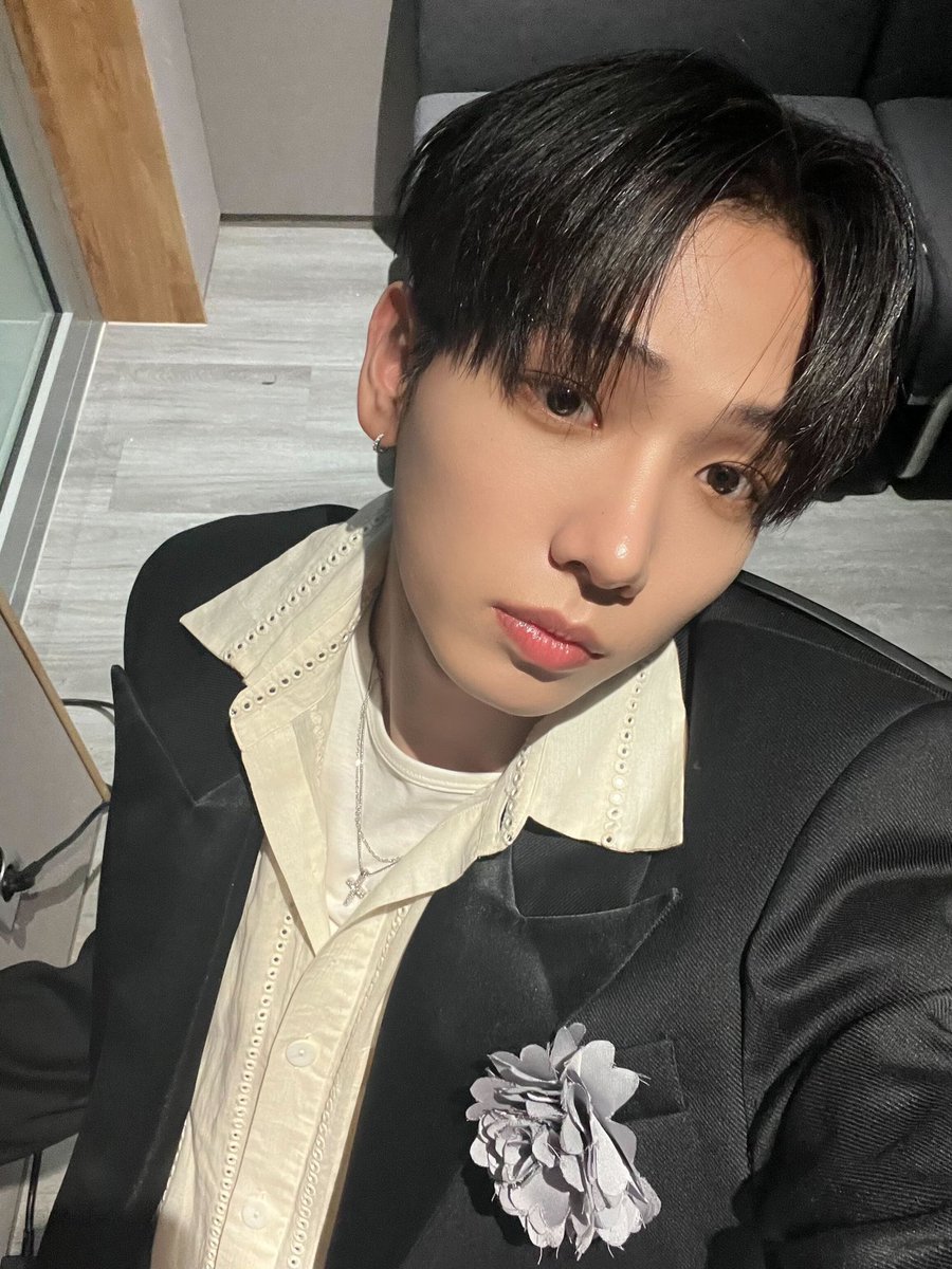 KOZ Trans tweet media