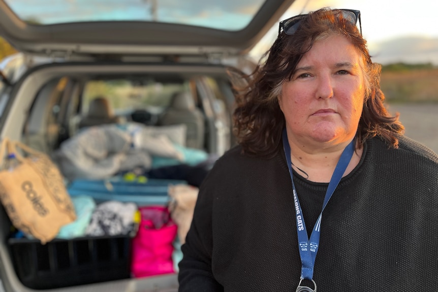 homeless_ngo's tweet photo. A housing crisis means thousands of Australians are living in their vehicles. This is what 'van life' is really like >> https://t.co/QxABoew1gn… - When you're living in a mini-van, it pays to blend in. Mandy Weber learned that lesson the hard way. #vicpol #Geelong #homelesssness https://t.co/NGSnWvIwwq