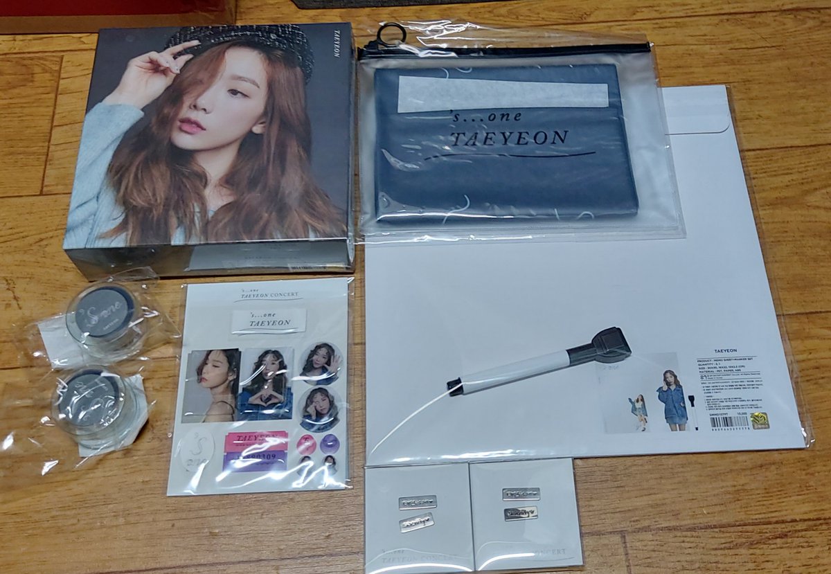 tsthysys8's tweet photo. #소녀시대미개봉 #태연미개봉 #taeyeon #snsd #sell #판매 #태연앨범 #소녀시대 #태연 #일괄판매 #GirlsGeneration #태연굿즈 #소녀시대굿즈 #少女時代 #태연포카 #젤리탱 #소녀시대홀리데이 #태연키노 #태연엘피찔러보기X  / 굿즈 사진별일괄판매 O 개별 X /앨범 개별판매 O/개봉앨범 있음 https://t.co/KSpXG1rhGg