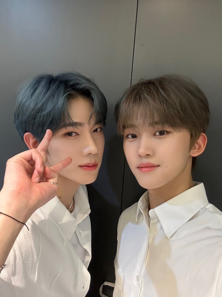 내가아니면안될것같은예감이강하게든다…………………….