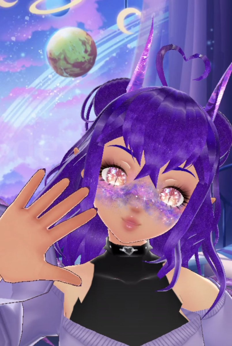 MissGalaxyBun's tweet photo. Just a dragon taking late night selfies 💜✨💅🏽
#MissGalaxyBun #3DLive #Vtuber #Selfie #USAVtuber #Asethic #Galaxy #Purple #Cute #Virtu #Dragon https://t.co/VUJeQBdx8E