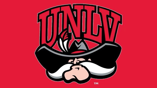 ThaddeusThatch1's tweet photo. After a great camp and conversation with @Coach_Odom I am beyond blessed to have EARNED an offer from UNLV. @BrennanMarion4 @aggiefootball05 @mgerber10 @CoachRidenour_ @E_ShuJr @CoachScooterAV @TheCoachSweet @coach_tel7 @unlvfootball @BrandonHuffman @BlairAngulo @jim50thatch https://t.co/xNPJsvNemS