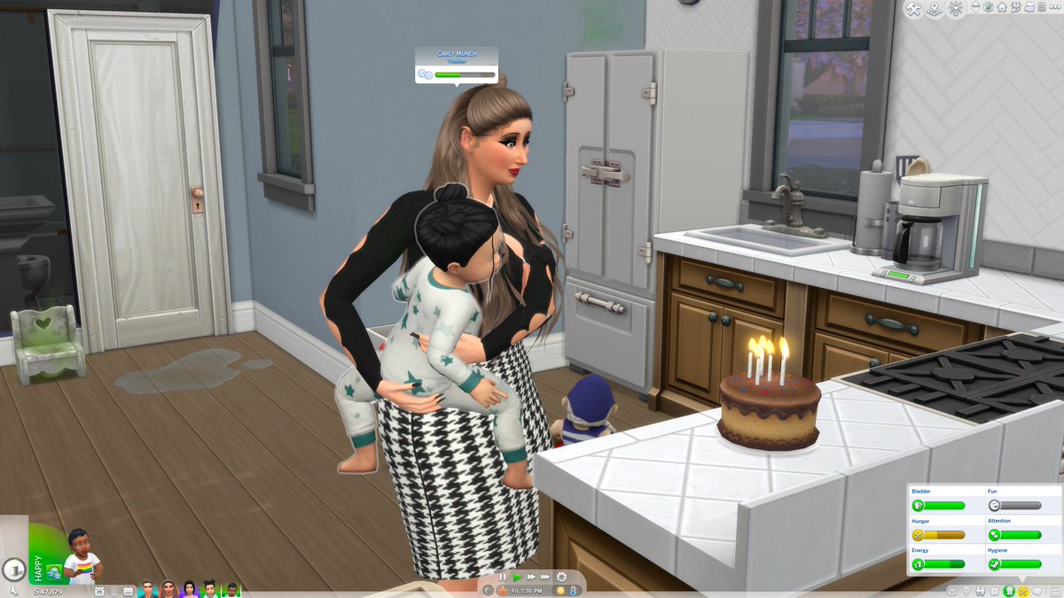 SJaysims's tweet photo. Carly aged up from a toddler to a child! #sims4legacyfamily #legacyfamily #sims4 https://t.co/j7nKMM6UOS