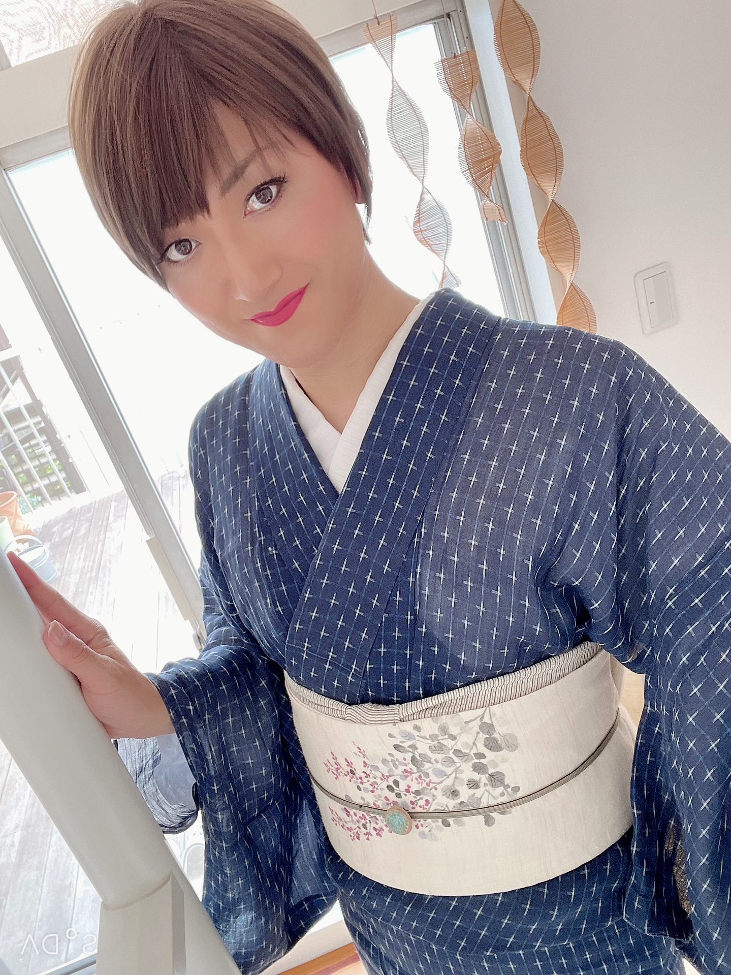 薄物 - অনুসন্ধান / X