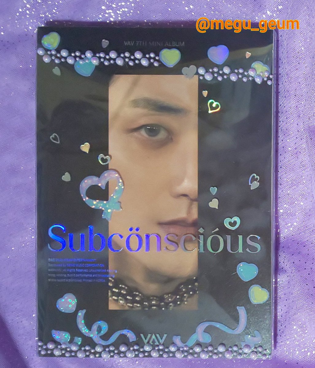 megu_geum's tweet photo. 지우는 아주머니에게도 착한 아이예요^^
#VAV #브이에이브이 
#Subcönscióus #Subconscious #Designer
#Designer_이게내스타일이야 https://t.co/mTs5qY4REN