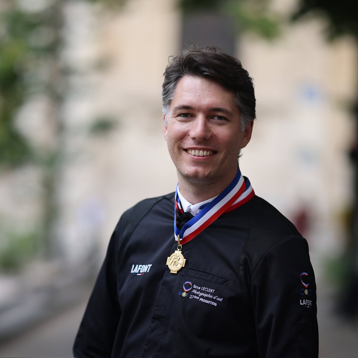 J'ai le grand plaisir de vous annoncer avoir reçu la distinction "Meilleur Ouvrier de France" cette semaine en Sorbonne ! Catégorie "Photographie d'Art".
Un grand merci à tous pour votre soutien dans cette grande aventure de la 27e édition #mof #umof !