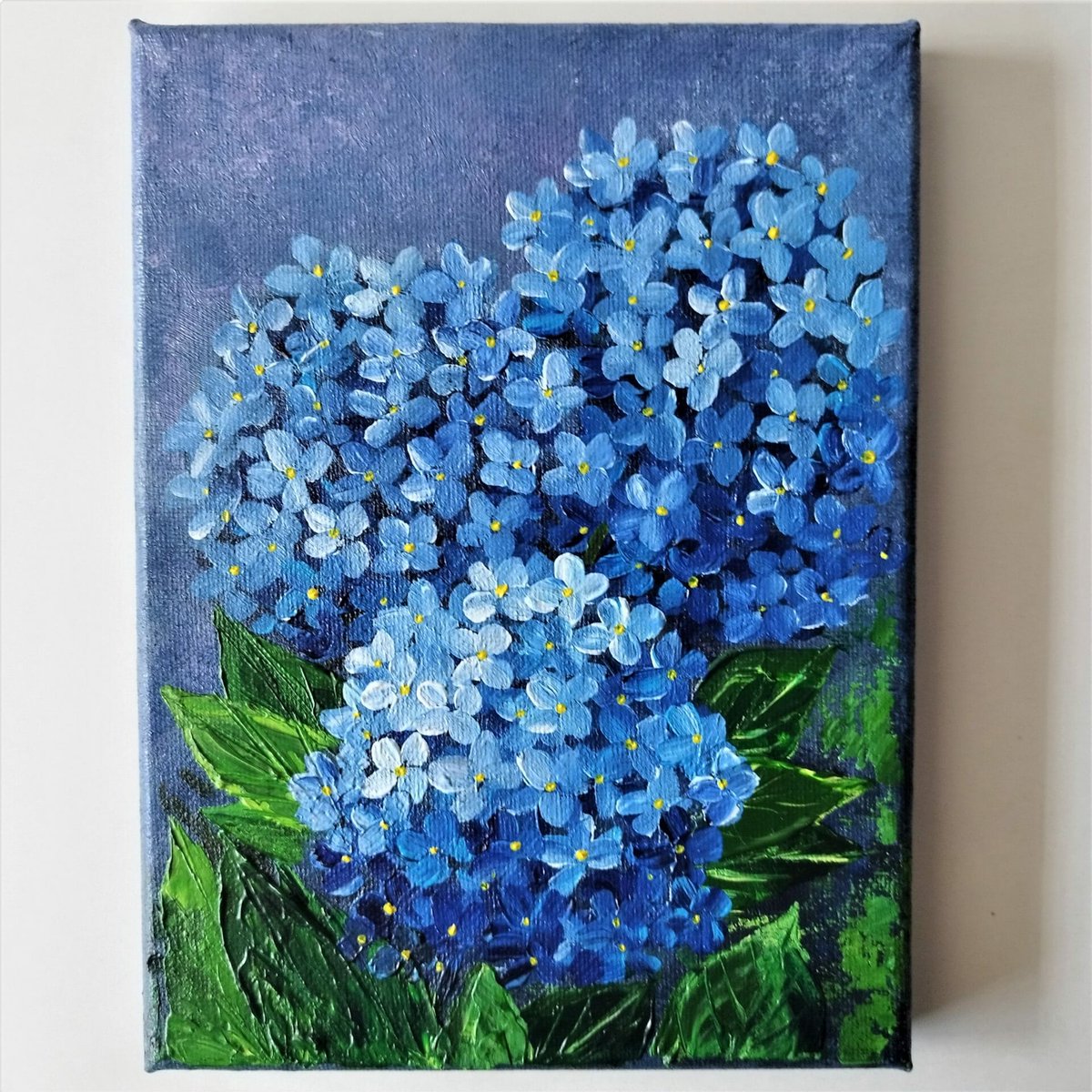 Acrylic Painting of Blue Hydrangea
crealandia.com/shop/acrylic-p…
#crealandia #watercolorprint #nurseryroom #watercolortrees #modernflorals #landscape #acrylicpainting #christmasgift #walldecor #watercolorart #art #christmasgift #eastergift #valentinesgift #livingroom #homedecorideas