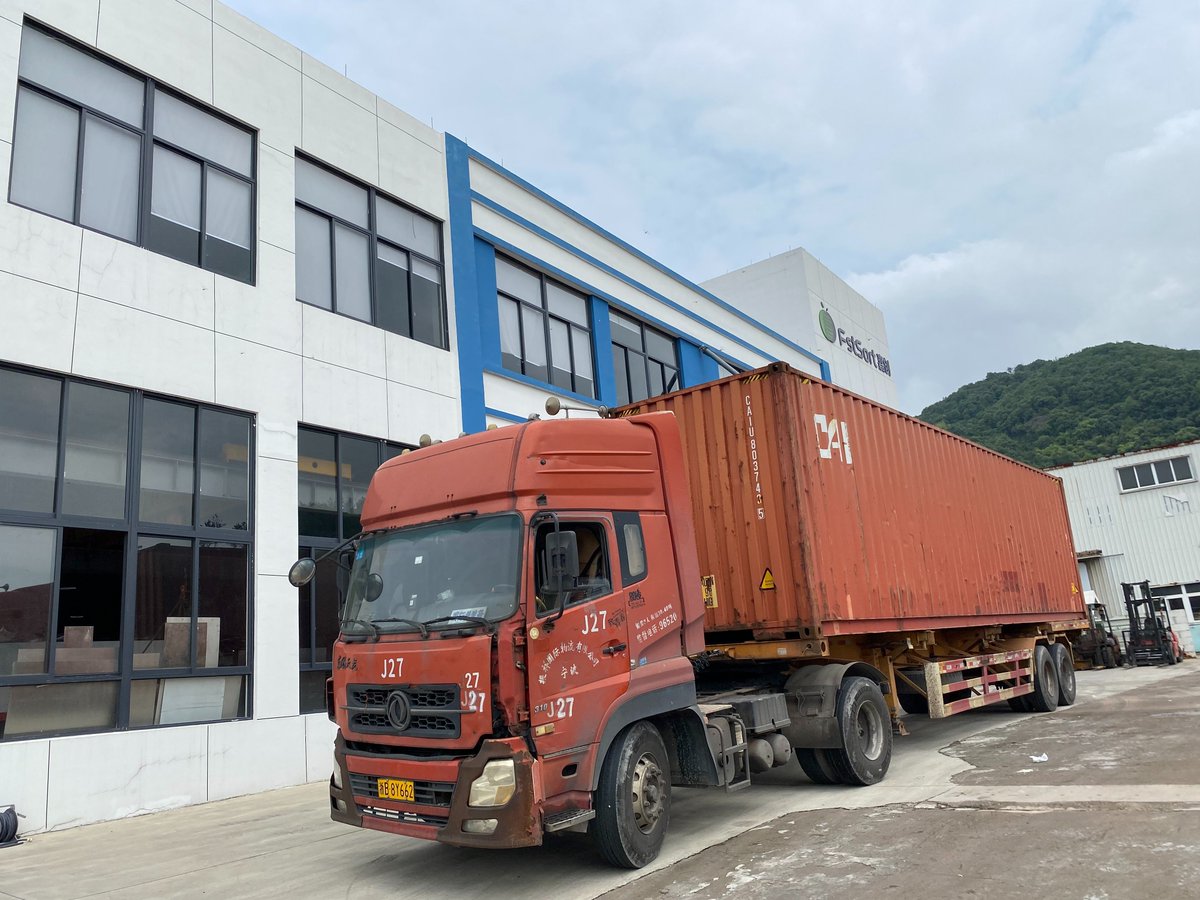 FruitprocessI's tweet image. 📷📷📷Iran potato grader loaded
Large output, accurate sorting, labor saving.
Get price service@fruitprocess.com
Learn more:fruitprocess.com/.../potato-cle…...
#fstsort #sortingpotato #gradingmachine #sortertechnology #potatocleaner #potatoes #engineering #packingfactory #potatograder