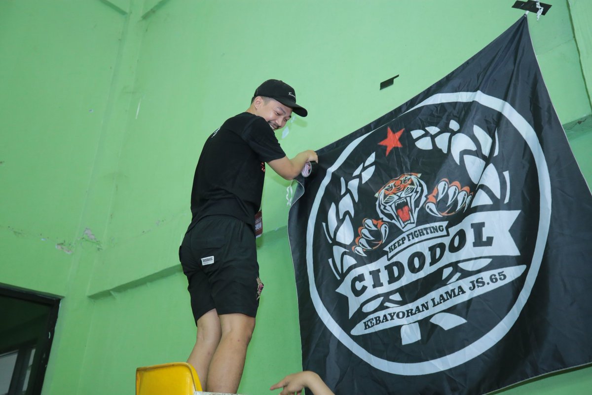 bancengCengba's tweet photo. masih ngehe, masih ngaco, dan ayo mampiw
pride @Jakebayoran65 π― β€οΈπ
#js65 https://t.co/1VMDjzm76j
