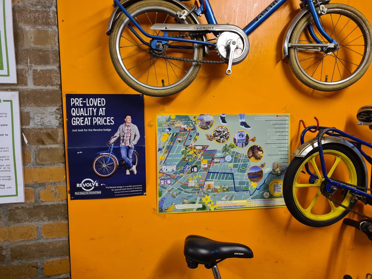 CommuniGALLANT's tweet image. 🗺️If you haven't picked up a copy of our map yet, head over to @wildgorse #Bawn #BAM @apparelxchange_ @Govanhill_mag @Hidden_Gardens or @BikeforGoodGla 

They've been kind enough to let us share our message with their wonderful communities! 🙌