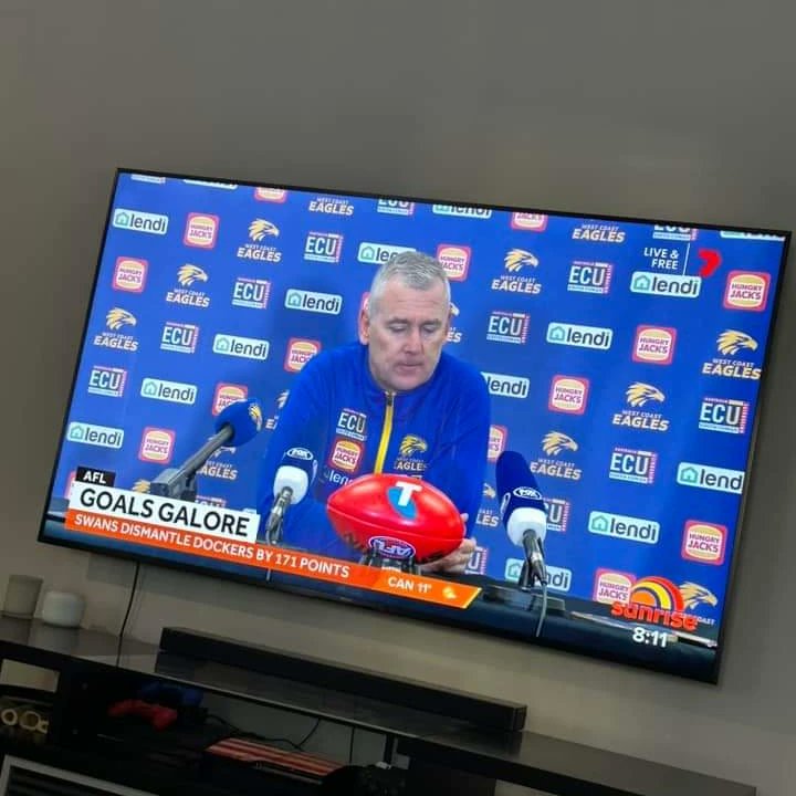 Confoolery tweet media