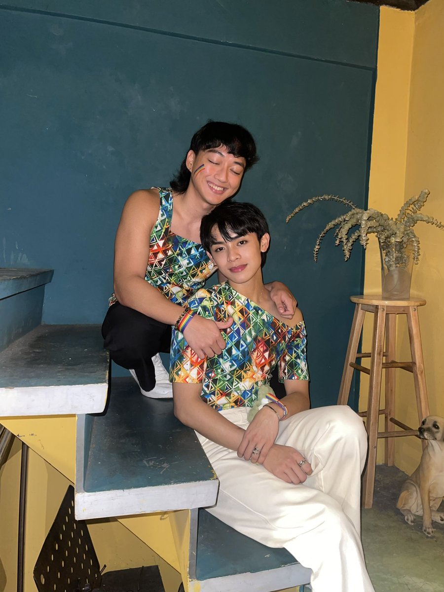 bonggonzales_'s tweet photo. happy na nga, pride pa! kaya HAPPY PRIDE! 🌈 EMSZ LANG PO!!!! @alexdeungria 😅🙈🫶✨ https://t.co/tOvZBXwZaG