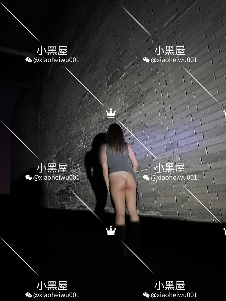 外露这种事，当然要人多了，人少有什么意思
#日理万姬 #小黑屋 
@riliwanji777 @WanJibb_ @XiaoWanbb_ @xiaoheiwu001 https://t.co/jaP86TIVvY