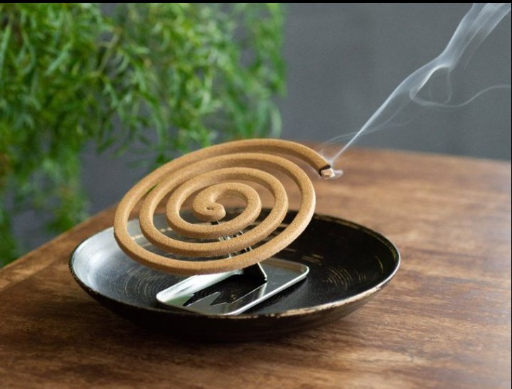 #HealthyTips
DID U KNOW THAT???

Burning one MOSQUITO COIL in a closed room amounts to Smoking roughly 50 CIGARETTES.

Simply leave the room when burning a Mosquito Coils!!

KINDLY RETWEET FOR AWARENESS👌👌👌