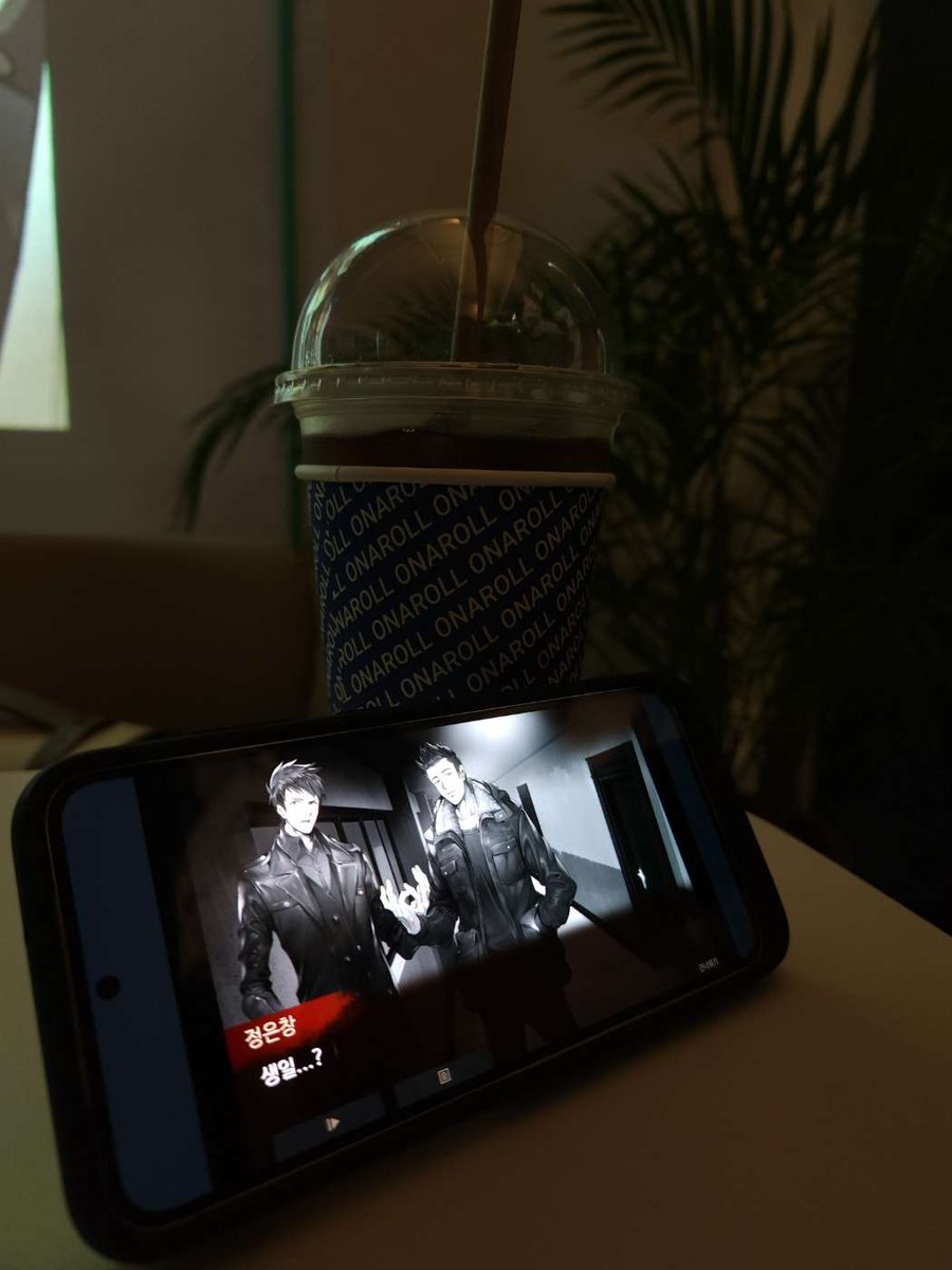 turn_off_SNS's tweet photo. 정떤남자 생.카에 왔어요
생일축하합니다 당신 우리 은창이 아직 영업중
우리 도시 아직 영업중이에요
전프레 받아서 인증사진 찍고 싶었는데 전프레 다 나가서 슬픈 사람 됐어요...ㅠ

#어떤_남자의_탄생일
#좋은_날이_되고싶어 https://t.co/XfQa7CEUkq